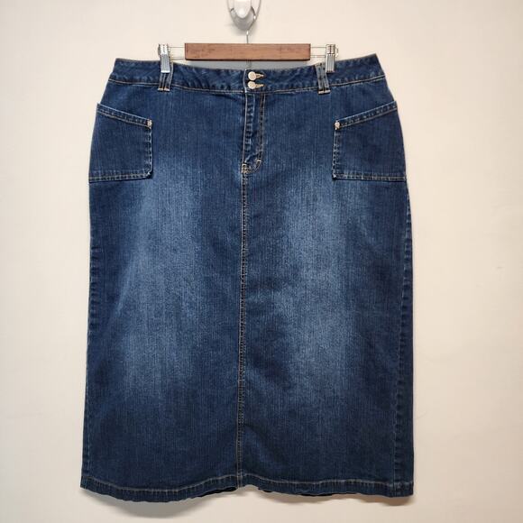 Vintage Y2K Cato Denim Maxi Skirt Size 20W Medium Wash Back Slit Boho Festival - Picture 1 of 11